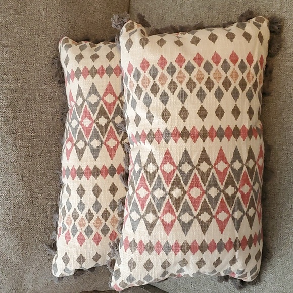 Woven Cotton Boho Fringe Lumbar Throw Pillows(Set of 2) 16"H x 26"W New Boutique - Picture 3 of 5